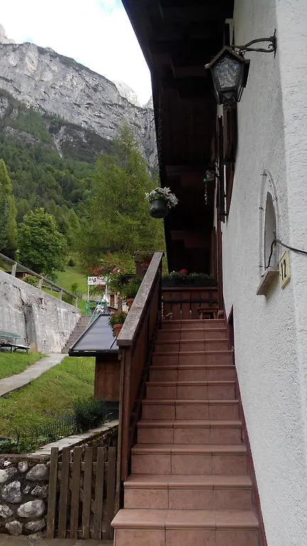 Casa Alpina Villa Cencenighe