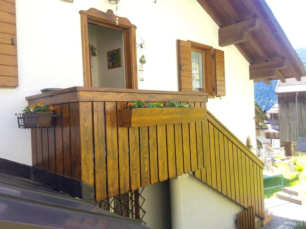 Holiday home Casa Alpina Villa Cencenighe Italy